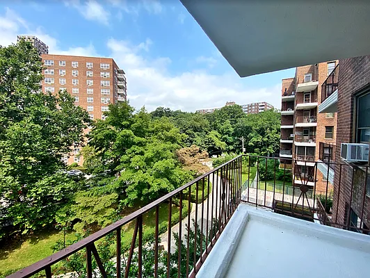 Rented by Rachel Realty | media 1