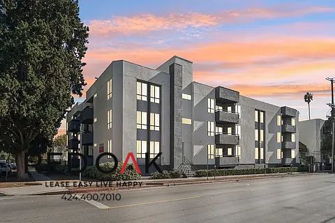 3rd image of 856 S Gramercy Dr #214