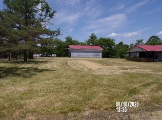15479 Gardnersville Rd, Demossville, KY 41033