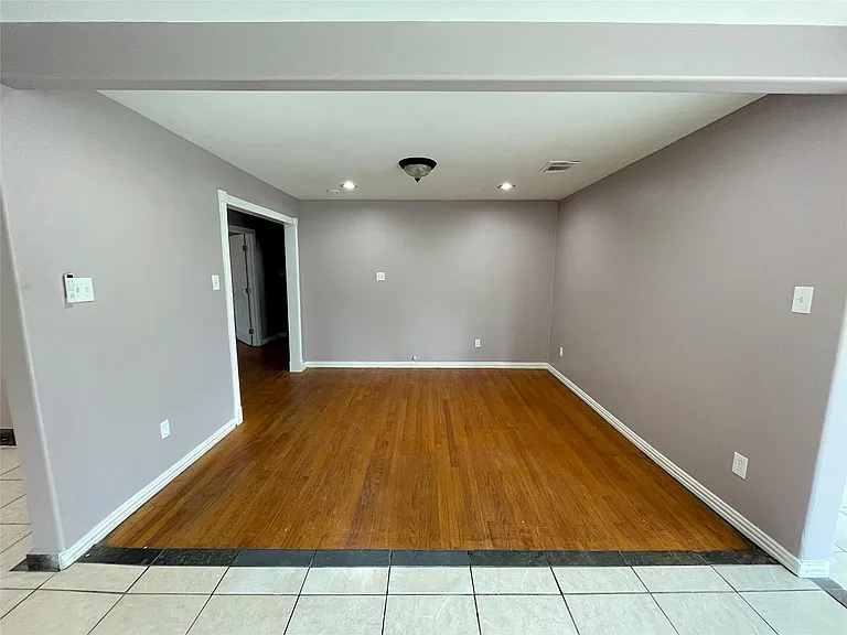 7230 Sims Dr — Photo 5