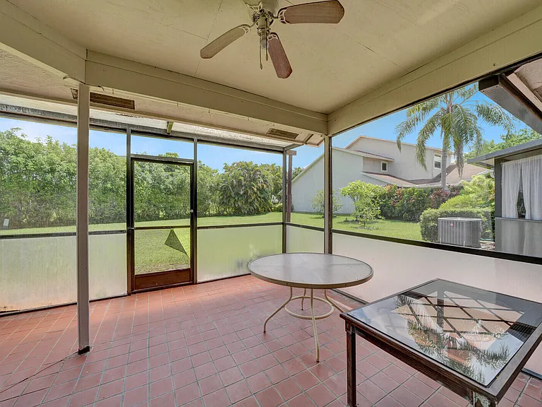 6371 Toulon Dr — Photo 29