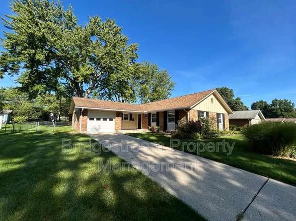4225 Fernbrook St, Dayton, OH 45440
