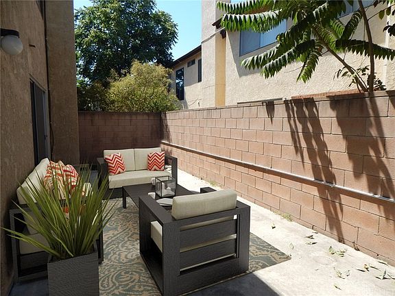 3rd image of 17221 Roscoe Blvd Unit 11
