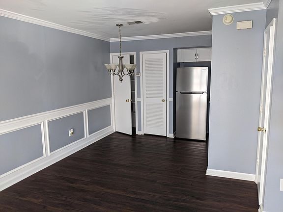 2nd image of 2494 Etiwan Ave #10-C
