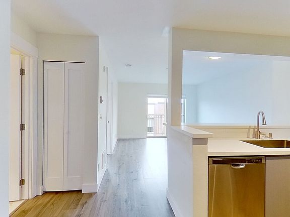 3rd image of 1125 E Olive St APT 603