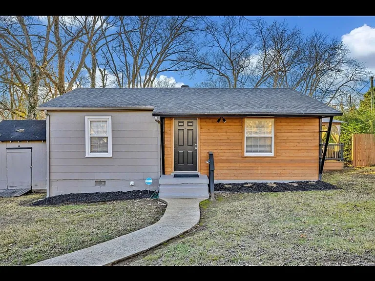 1117 Morningside Dr — Photo 7