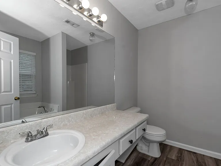 2542 Walter Way — Photo 17
