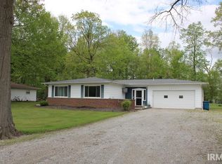 7215 Monroeville Rd, Hoagland, IN 46745