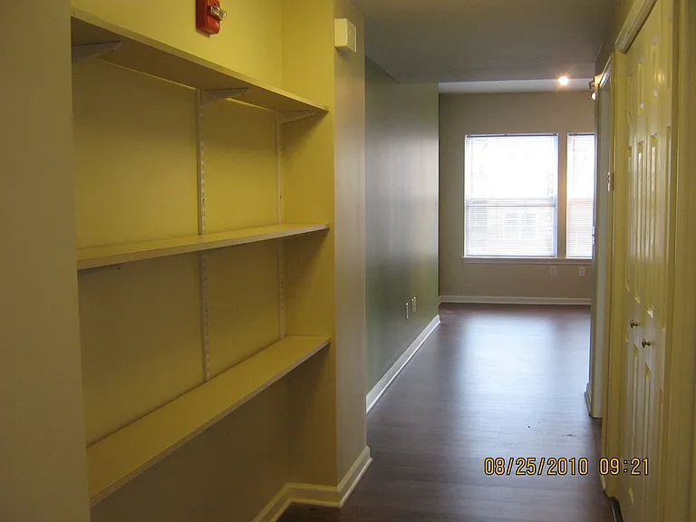 Morton Mansions Apartments — Photo 40