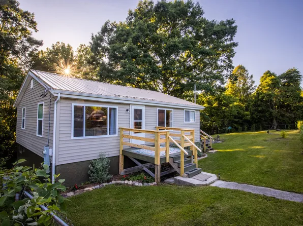 433 Office St, Oak Hill, WV 25901