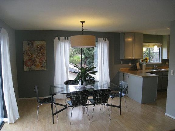 5th image of 1236 Clinton St #202
