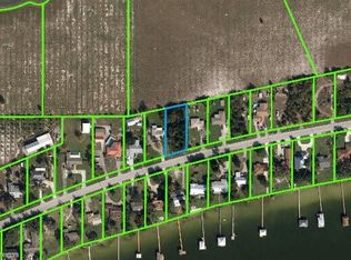 847 Lake June Rd, Lake Placid, FL 33852