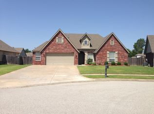 4404 S Poplar Ave W, Broken Arrow, OK 74011