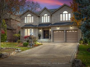 7 Finchley Rd, Toronto, ON M9A2X4