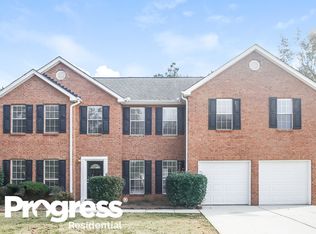 12250 Molly Sue Ln, Fayetteville, GA