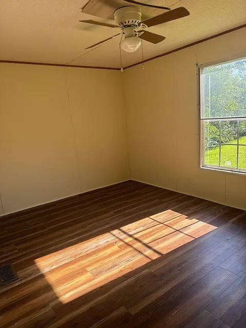 2 bed, $1,200 — Photo 4