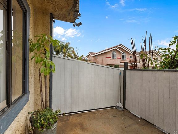 4th image of 13420 Tracy St APT 6