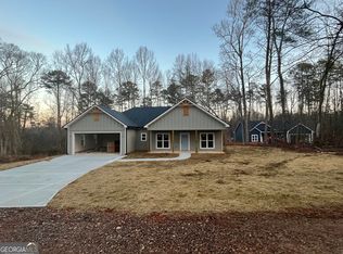 110 Kings Crossing Dr, Dawsonville, GA 30534