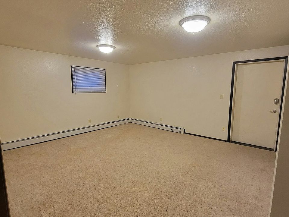 Living room + entry