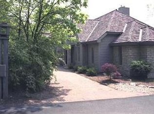 6542 Quarry Ln, Dublin, OH 43017