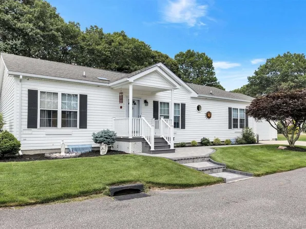 1407-117 Middle Rd., Calverton, NY 11933