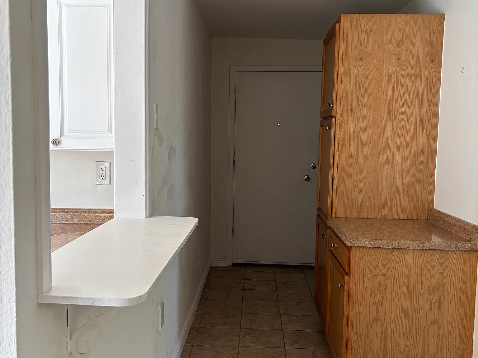 1 bed, 600 sqft, $2,200 — Photo 3