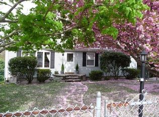 129 Pegasus Dr, Groton, CT 06340