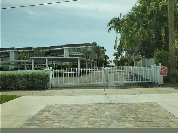 2nd image of 2100 Benjamin Franklin Dr APT F204