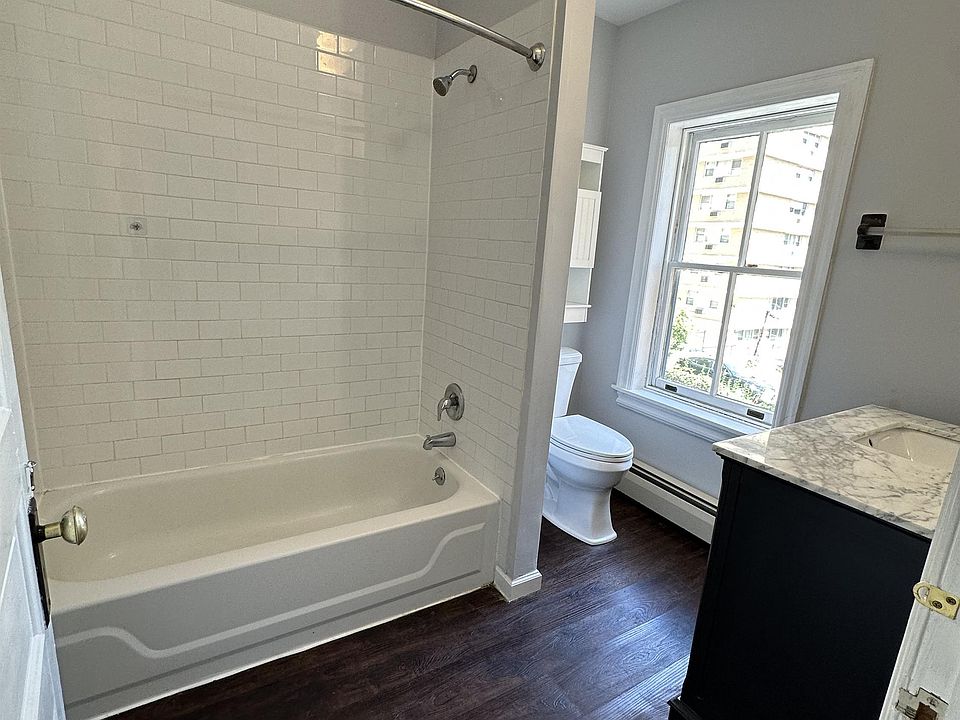 1211 Delaware Ave APT 201, Wilmington, DE 19806 | Zillow