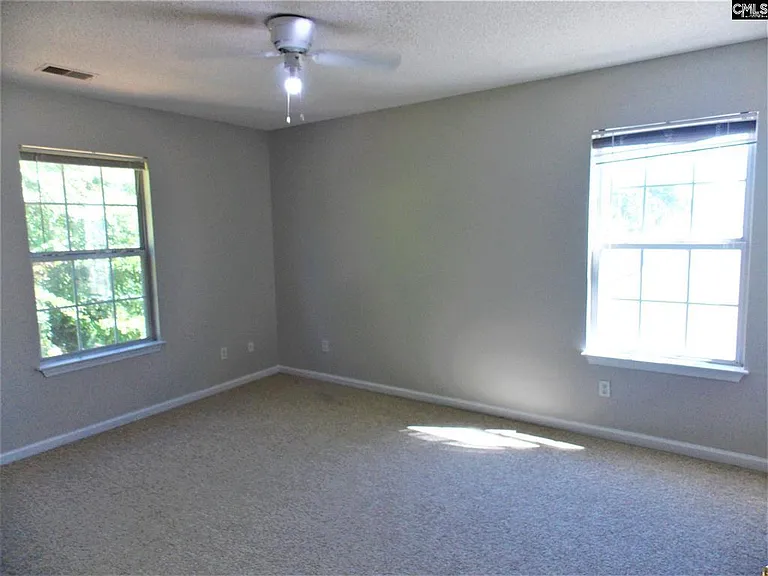 105 Merowey Ct — Photo 19