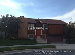 8868 S Powder Horn Dr, Sandy, UT 84093