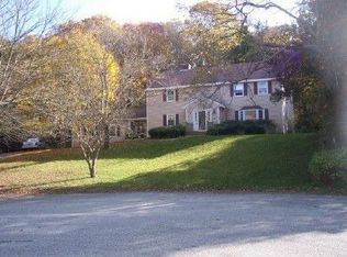 20 Bay Colony Dr, Plymouth, MA 02360