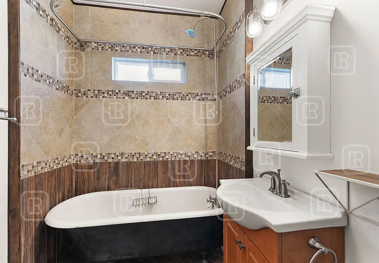 1414 N Adams St — Photo 15