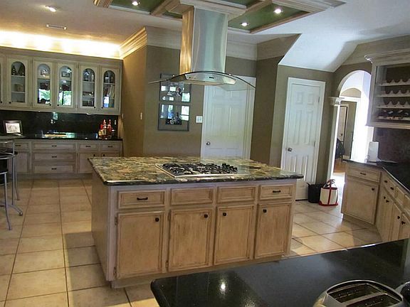 Massive Gourmet Kitchen allows for lots of assistance in preparing meals