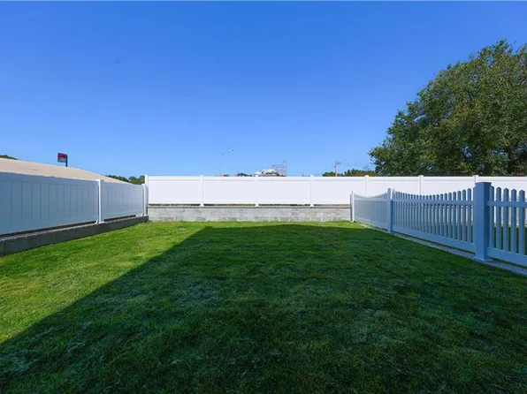 160 Bay 53rd Street image 21 of 25