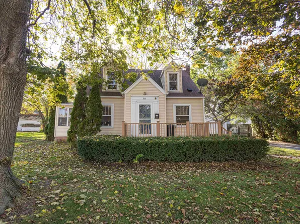 365 Southwest Rd, Platteville, WI 53818