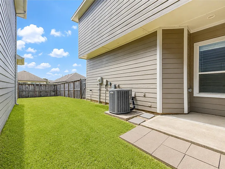 6011 Dark Kite Trl — Photo 28