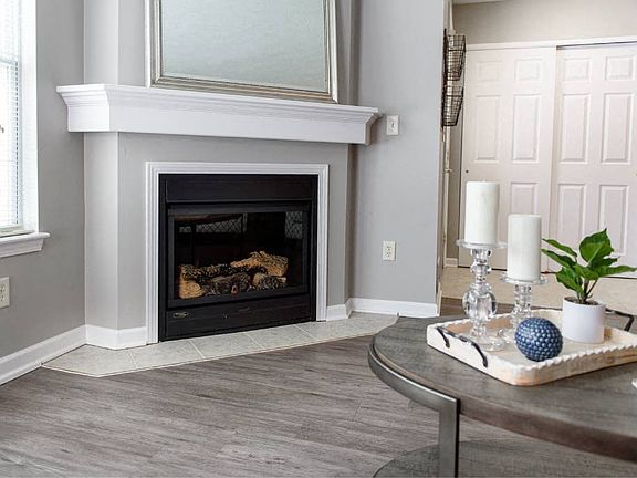 3rd image of 1700 Park Creek Ln #702