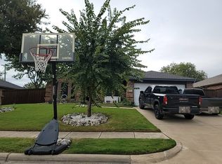 8414 Victory St, Rowlett, TX 75089
