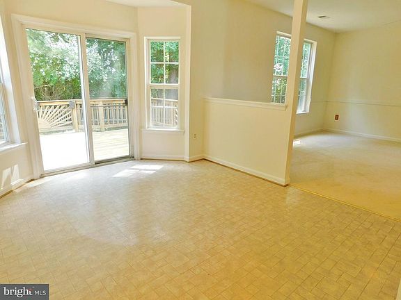 5th image of 21558 Searfoss Ct