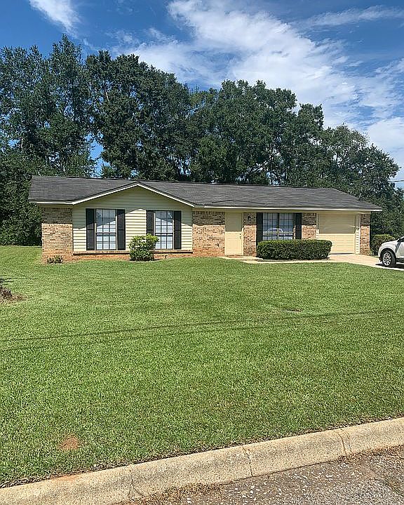 3006 Nottingham Way, Dothan, AL 36305 Zillow