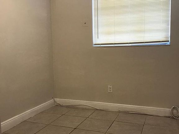 3rd image of 13315 Alexandria Dr APT 1