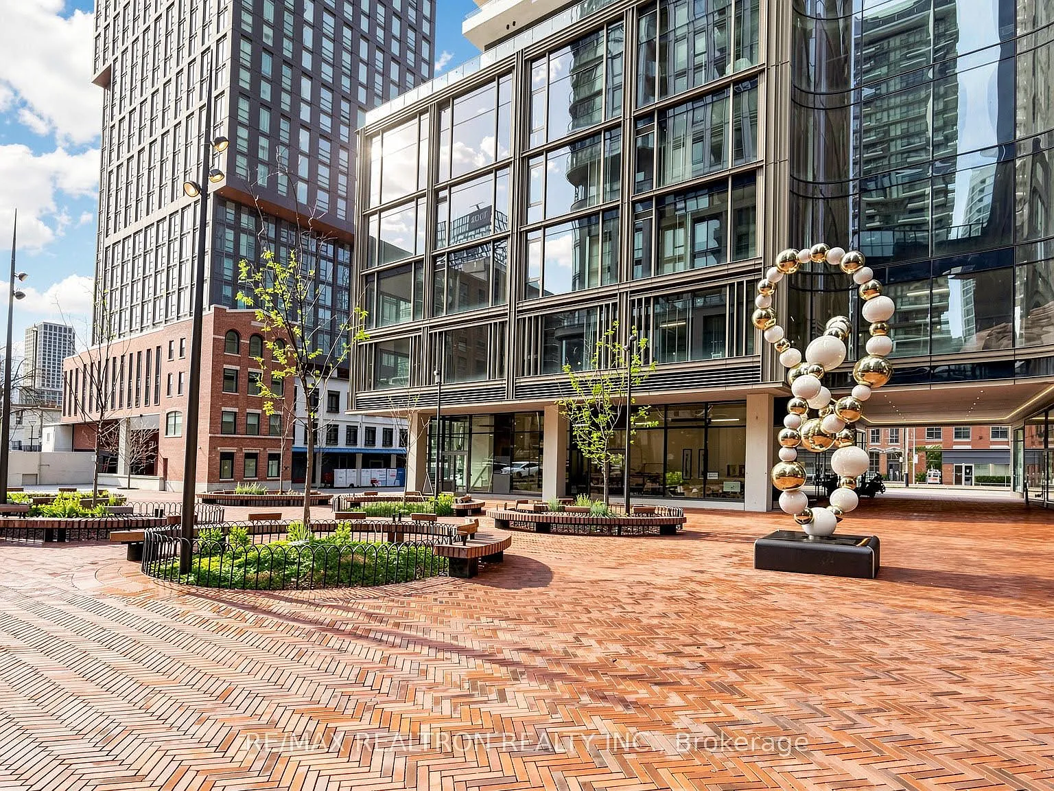2 bed, $2,899 — Photo 4
