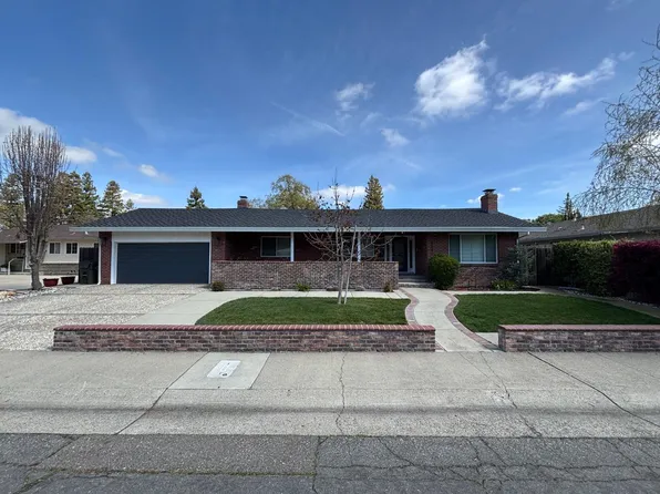 6541 Driftwood St, Sacramento, CA 95831
