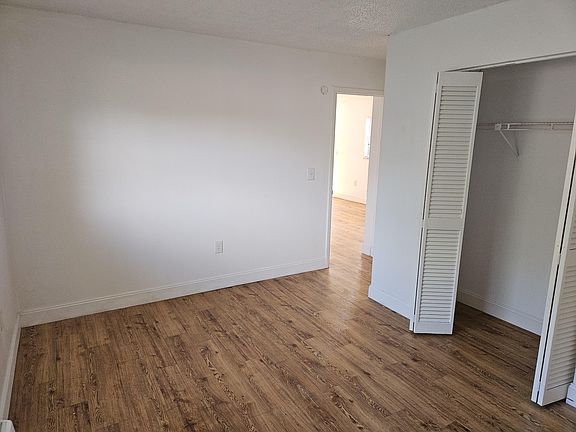 2nd image of 2154 Bradford St Unit 1-203