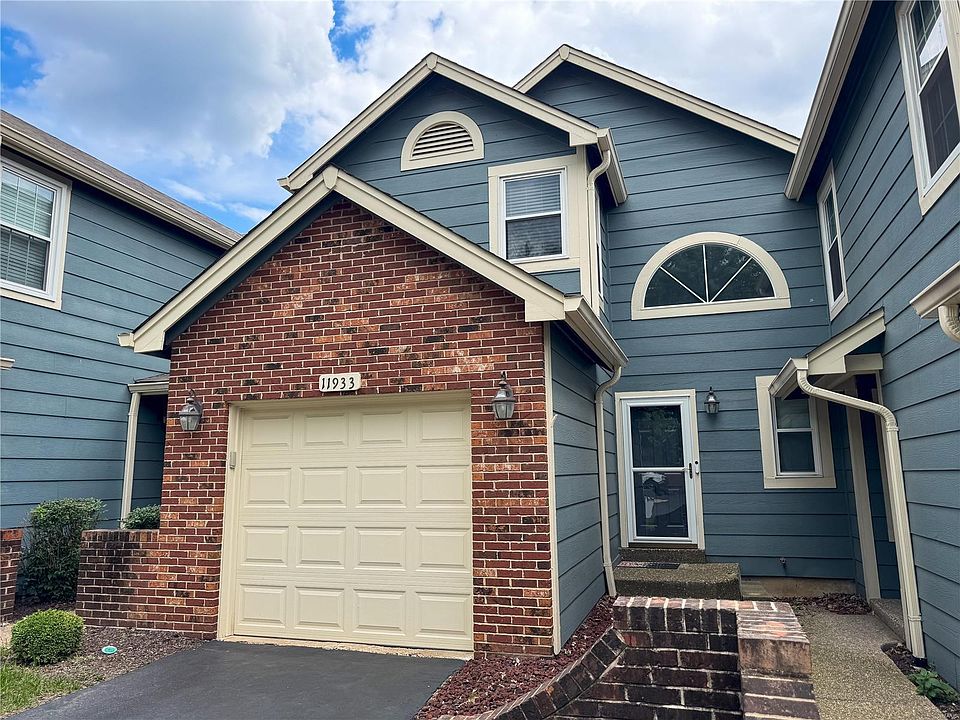 1st image of 11933 Autumn Trace Ct
