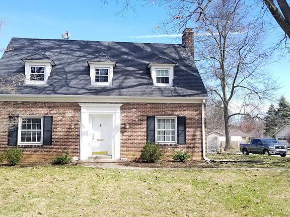 2nd image of 767 Cooper Dr