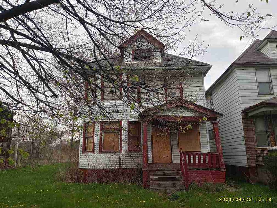 5956 Seneca