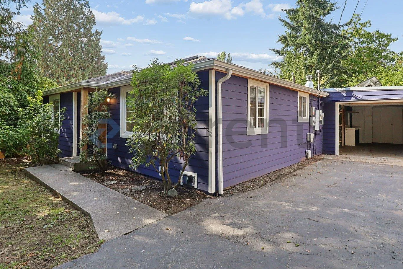 2 bed, 774 sqft, $2,900 — Photo 2