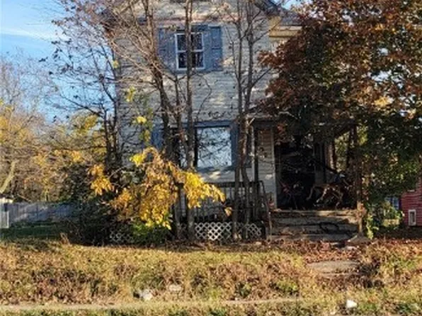 1605 W Riverview Ave, Dayton, OH 45402